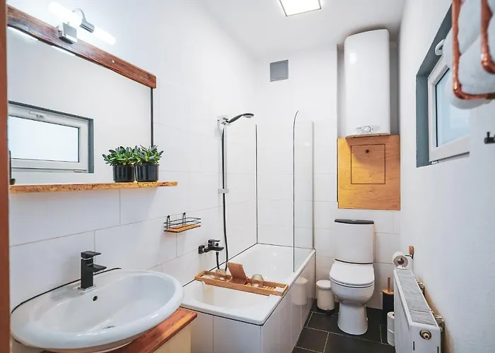 Zur Alten Post, 48qm Individualapartment Mit Blick über Zittaus Altstadt, Im Altstadtkern Umrandet Vom Zittauer Gebirge Zittau